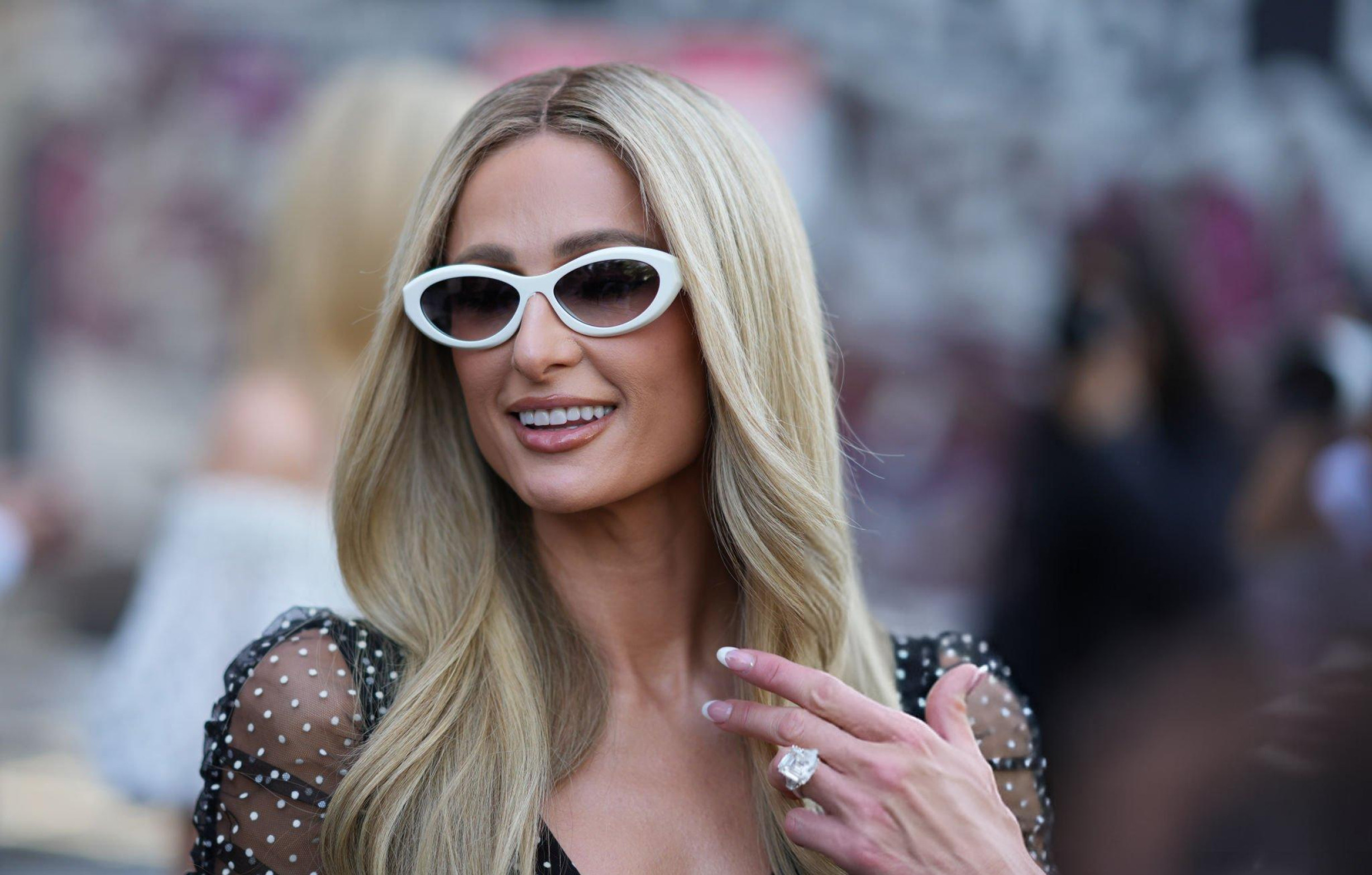 Paris Hilton Biography, Wiki, Age, Height, Boyfriend, Husband, Children, Movies, Wallpaper