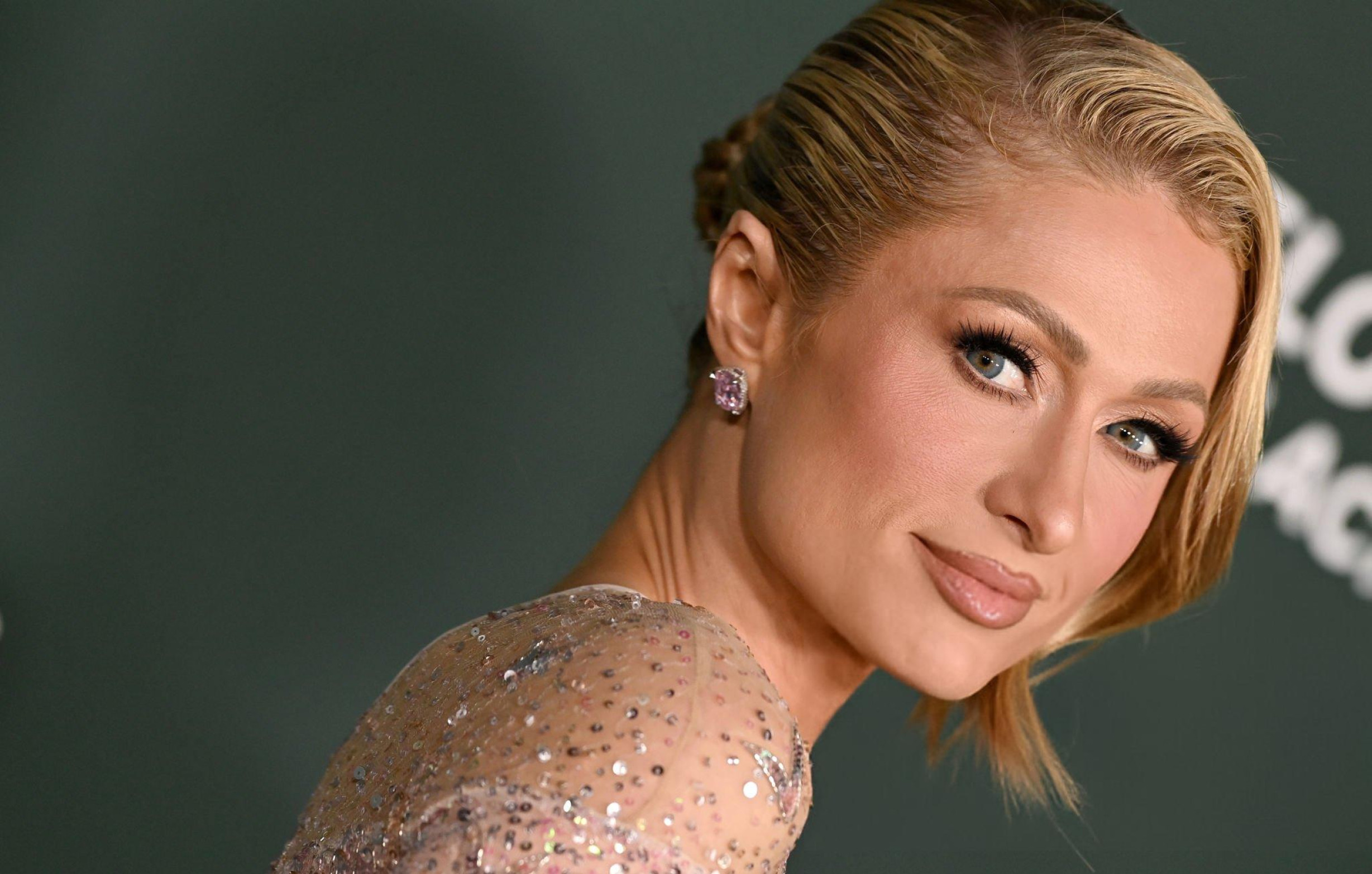 Paris Hilton Biography, Wiki, Age, Height, Boyfriend, Husband, Children, Movies, Wallpaper