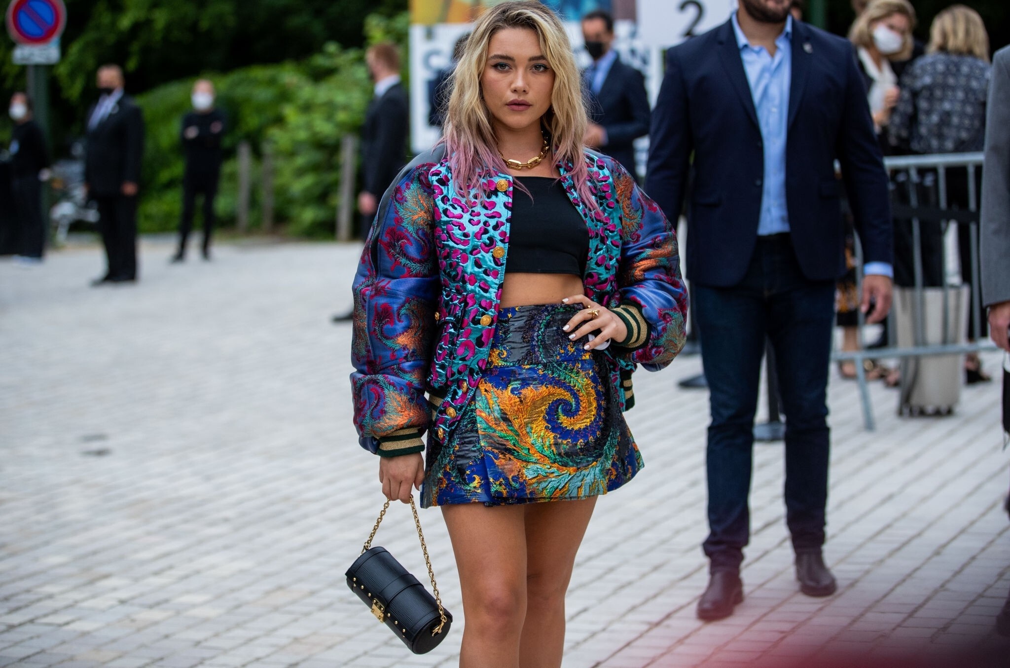 Florence Pugh Biography, Wiki, Age, Height, Boyfriend, Husband, Children, Movies, Wallpaper